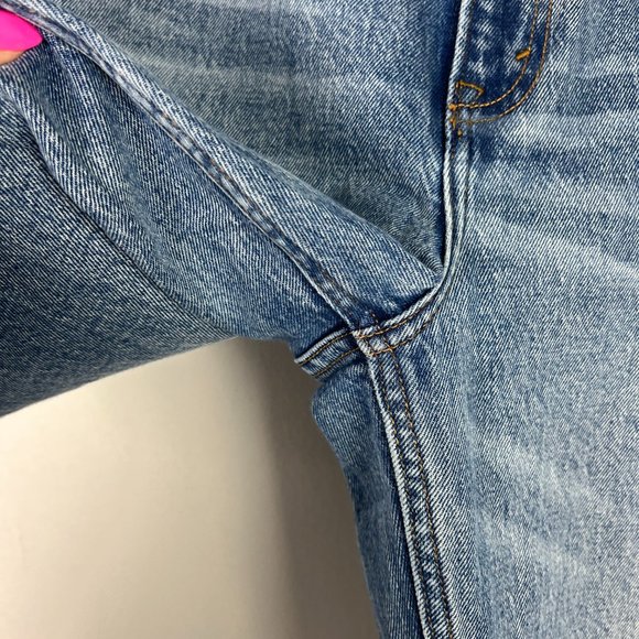 Abercrombie & Fitch The Kick Flare Ultra High Rise Jeans Size 29 8 EUC T2509 - Picture 5 of 10